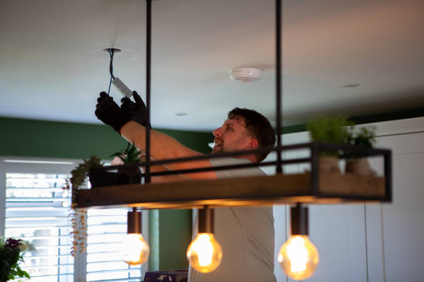 Best Circuit Breaker Repair  in Earlington, KY